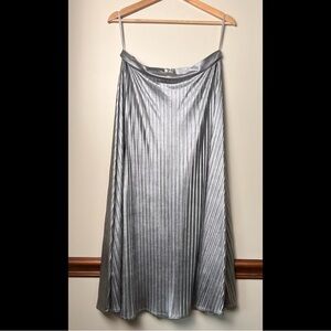 Daniel Cremieux Pleated Maxi Skirt Silver Women’s Size 8